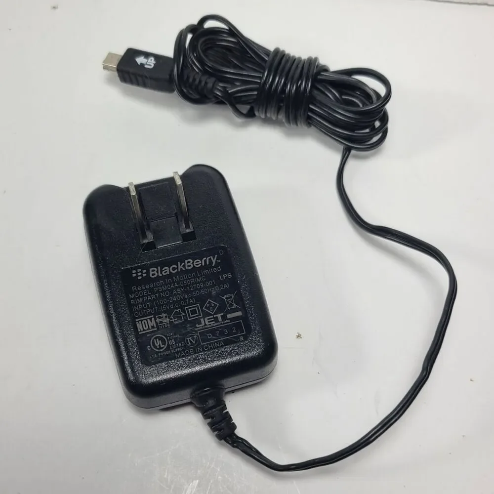 OEM Blackberry (PSM04A-050RIMC) Wall Charger with Mini USB Connection Black
